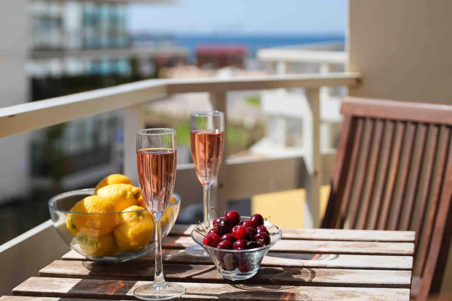 Spacious Beach 2 Bedroom Apt Sleep6 By Promenade Armação de Pêra 외부 사진